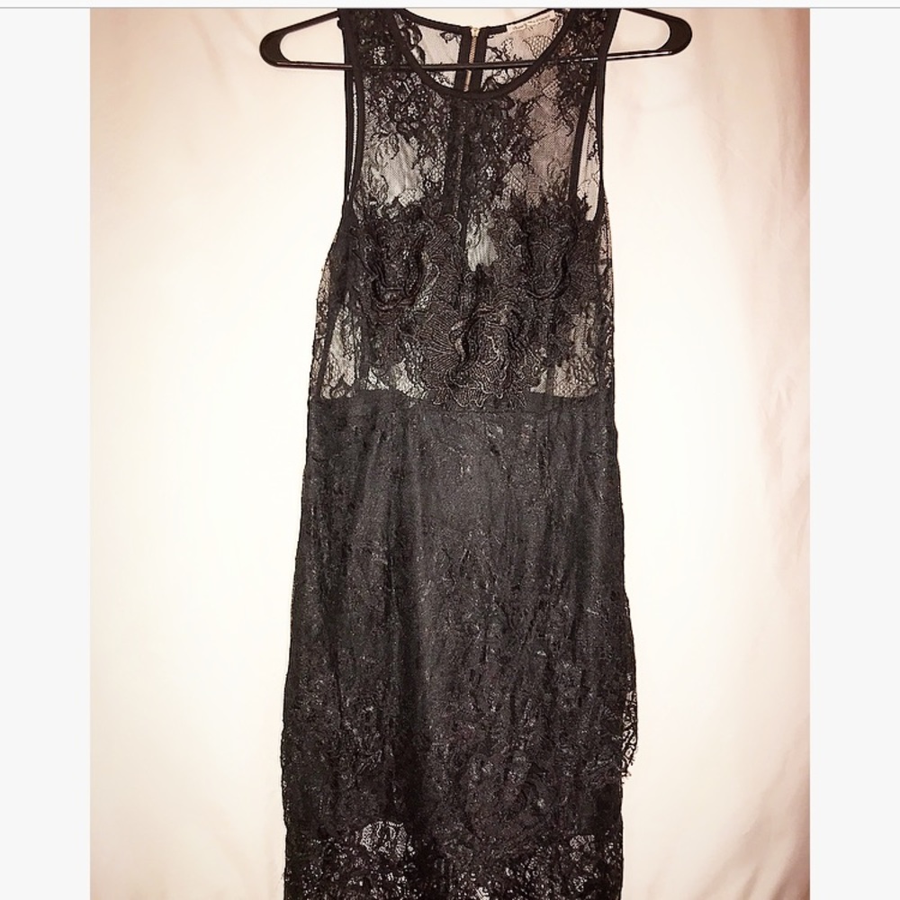 Lacey black bodycon dress